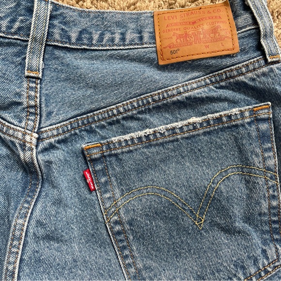 Levi's Blue Denim Shorts, 30, NWOT - Picture 9 of 10
